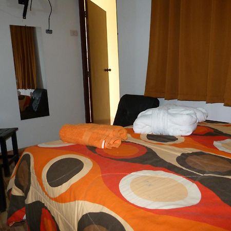 Hotel Matryoshka à Ica Chambre photo